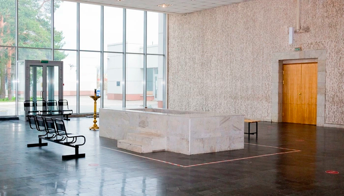 Большой зал крематория